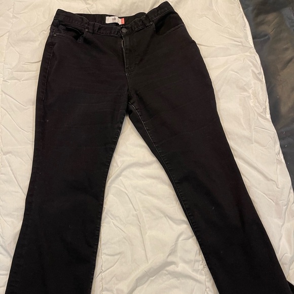 Cabi 5th Avenue Jeans - Picture 2 of 6